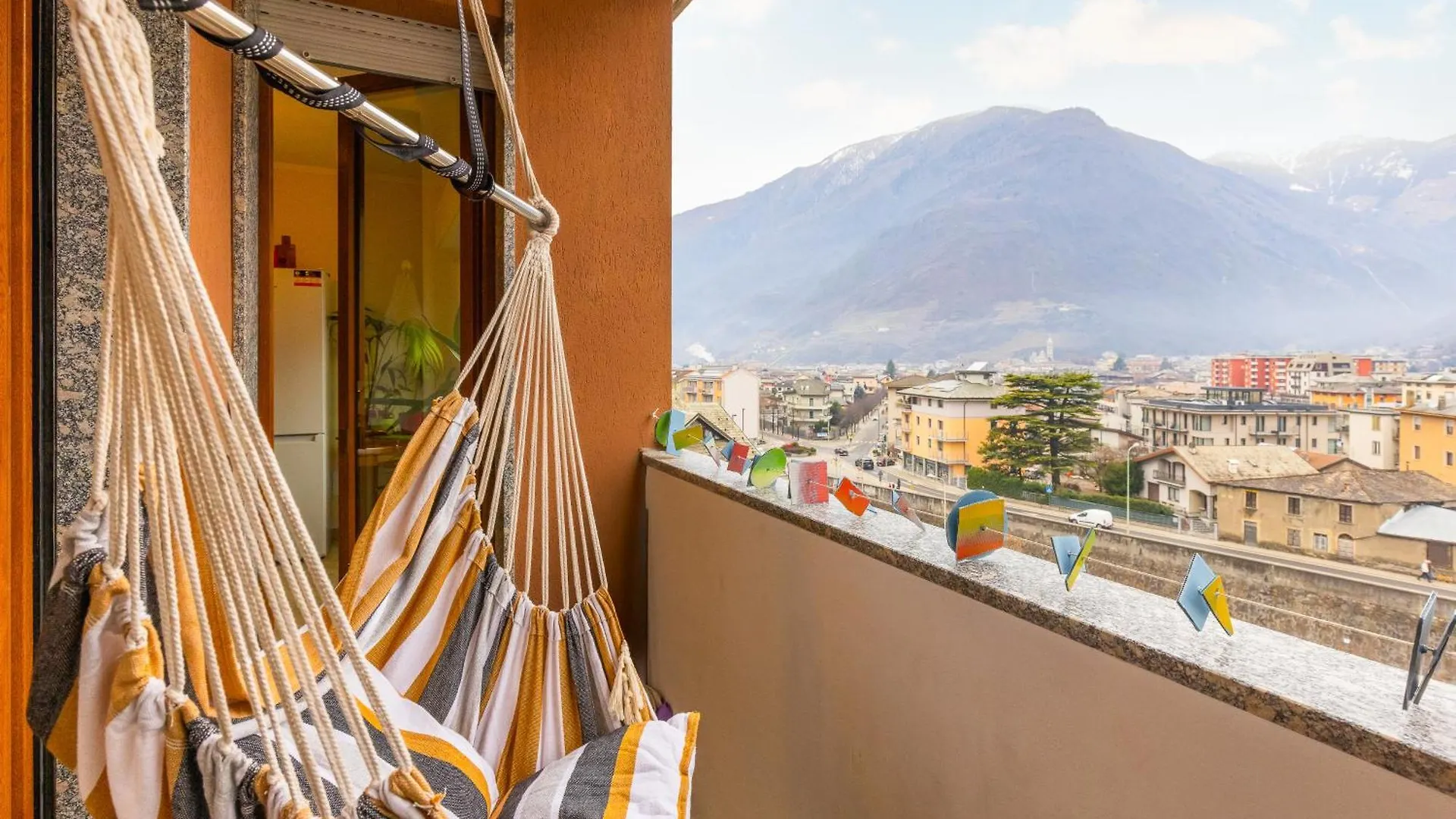 Appartement 1Min From Bernina Express - Mountain View - Ac - Wifi à Tirano